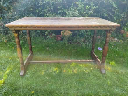 Photo of free Oak table (Strawberry Hill TW1) #1