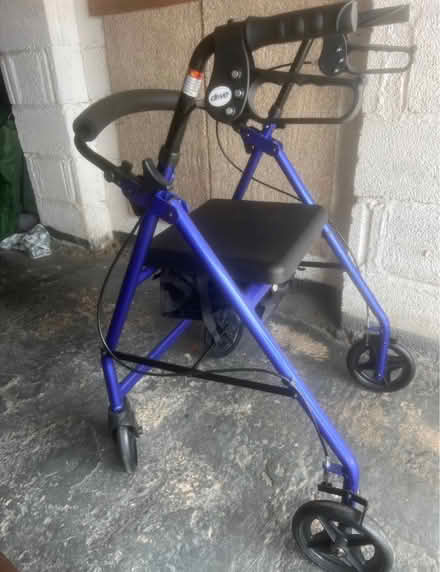 Photo of Walker device with wheels and seat (Scotforth LA1) #1