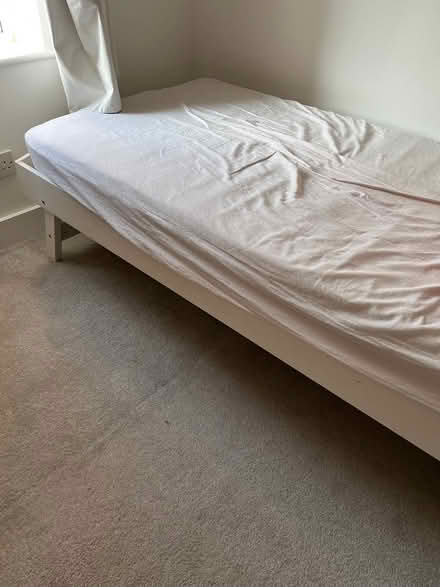 Photo of free White single bed with spare (TN16 1DU) #1