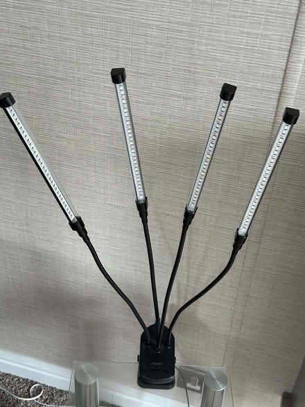 Photo of free LED Plant growing lights (Little Birch HR2) #1