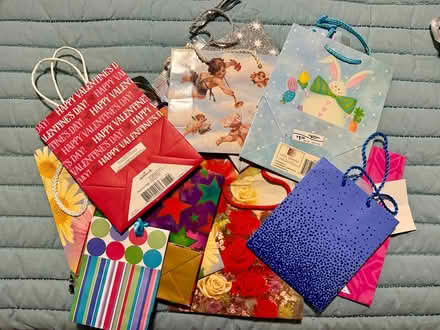 Photo of free gift bags, boxes, and pouches (Pittsford-Perinton) #2