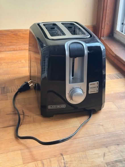 Photo of free Toaster (East Somerville) #2