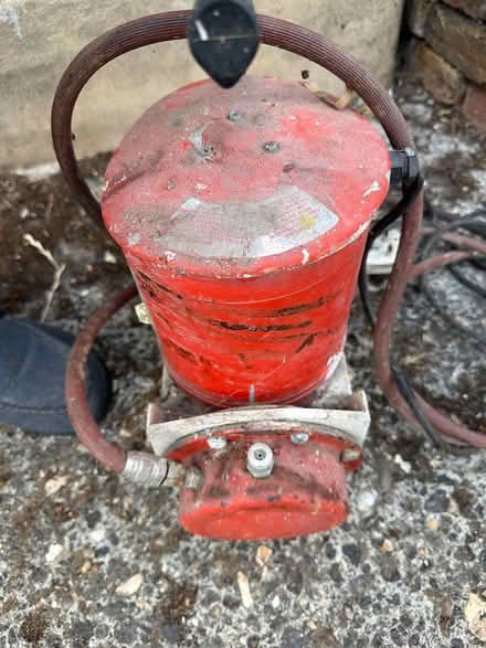 Photo of free Compressor (Shirley, Croydon CR0) #3