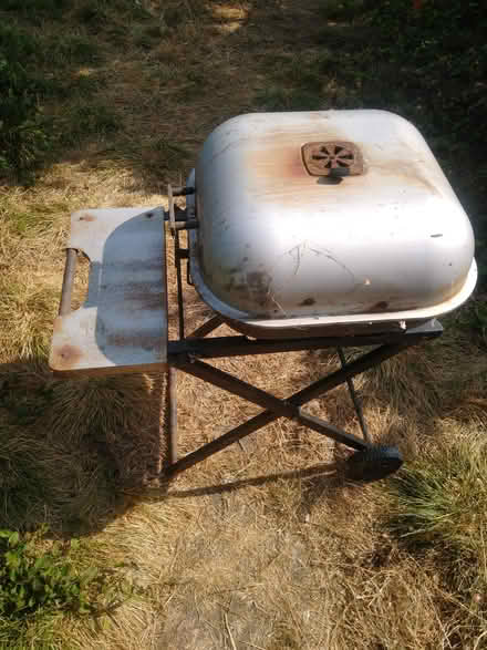 Photo of free Barbecue (Lower Clapton E5) #2