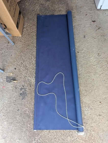 Photo of free Used blue blind approx 120 cm wide (Monkwick CO2) #1