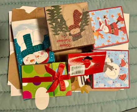 Photo of free gift bags, boxes, and pouches (Pittsford-Perinton) #3