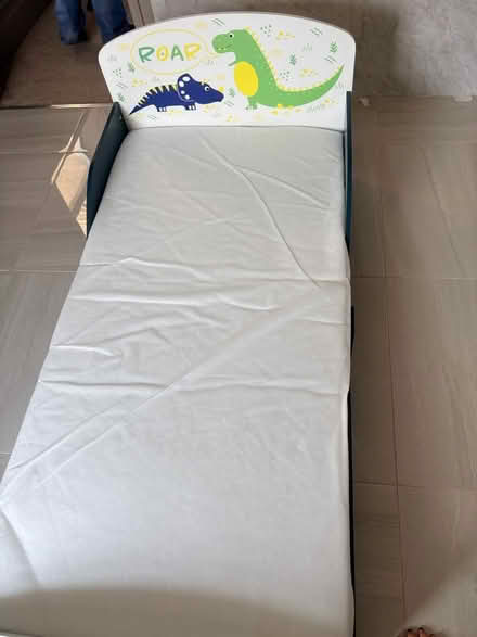 Photo of free Toddler Bed (Newsome HD4) #2