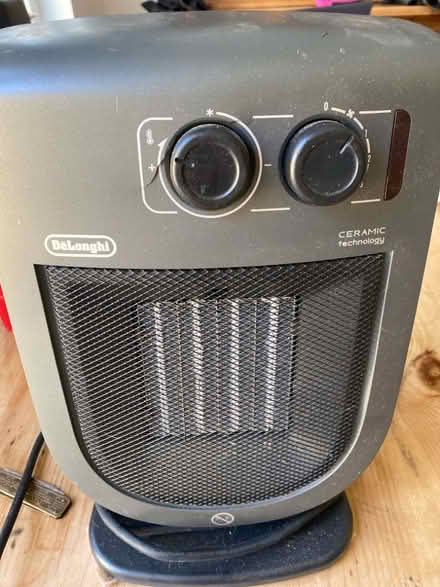 Photo of free Delongi heater (Colney Hatch N10) #1