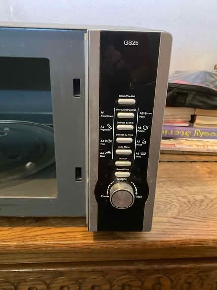 Photo of free Prestige microwave/grill (B71 West Bromwich) #2
