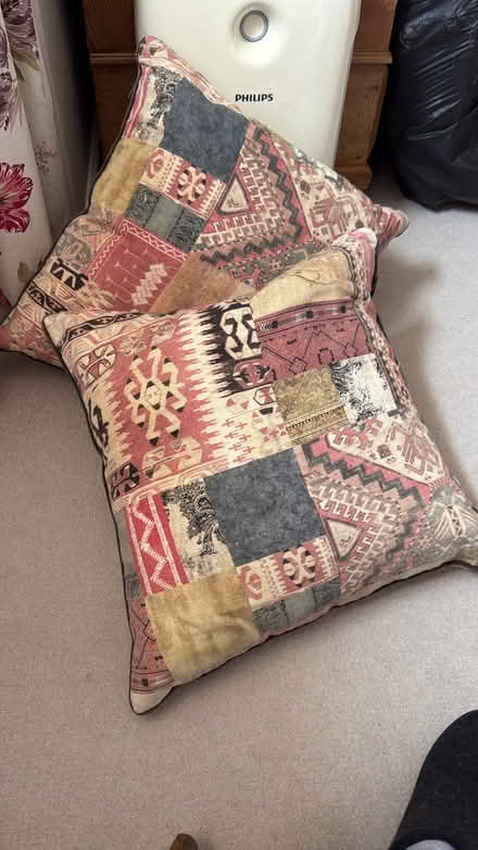 Photo of free Various cushions (Twerton BA1) #1