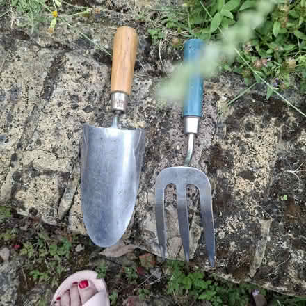 Photo of free Small garden tools (New Southgate N11) #1