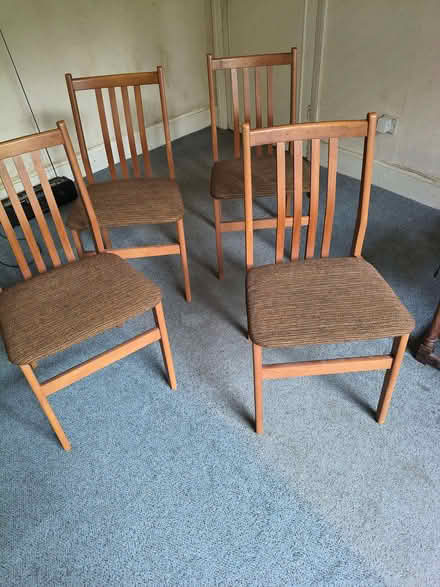 Photo of free Dining chairs x 4, comfortable fabric seats (Llandudno Junction LL31) #1