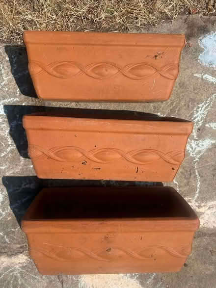 Photo of free Small Terracotta planters x3 (GU31 Petersfield Heath) #2