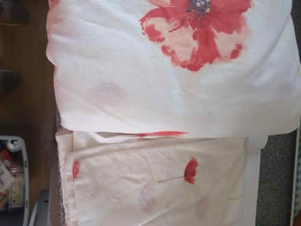 Photo of free Double duvet cover and 2 pillowcase (Bedford MK40) #1