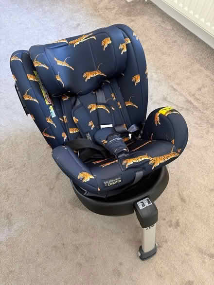 Photo of free Cosatto 360° car seat. (Ware SG12) #1