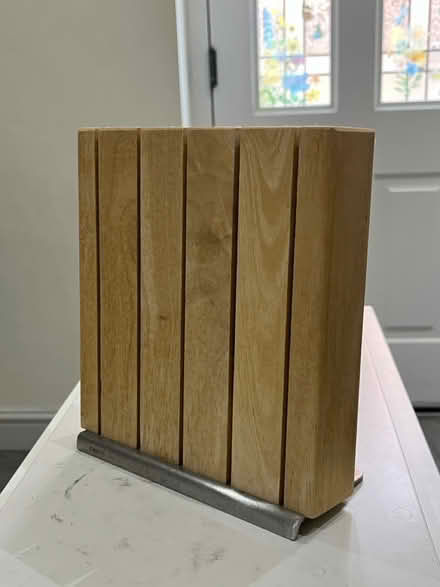 Photo of free Knife block (WN6 Shevington) #2