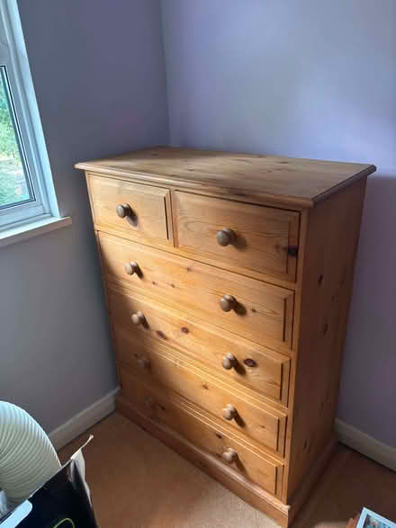 Photo of free Chest of drawers (Weybridge KT13) #2