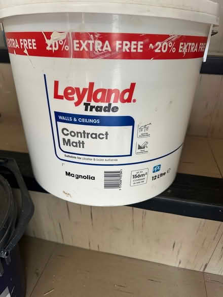 Photo of free Magnolia paint (bath BA2) #1