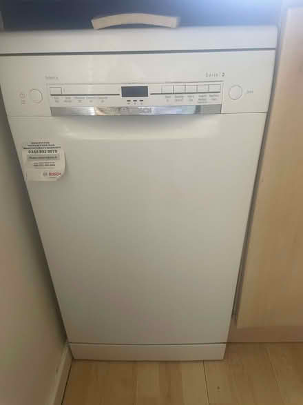 Photo of free Bosch slimline dishwasher (Worlds End SW10) #1