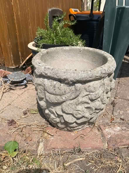 Photo of free two matching heavy plant pots (Steyning BN44 3) #1