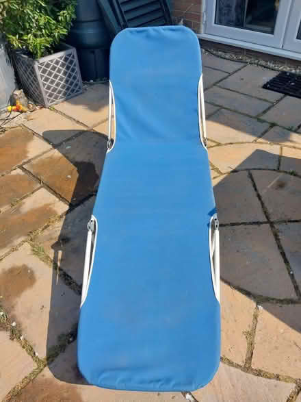 Photo of free Folding sun lounger in excellent condition (Hucclecote GL3) #2