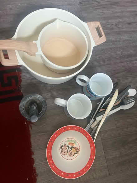 Photo of free Kitchenware Set (Yiewsley UB7) #1