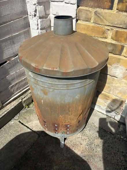 Photo of free Metal garden waste burner (Croydon CR0) #1