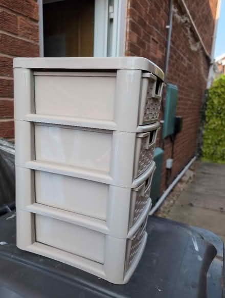 Photo of free Small set of plastic drawers (Saltney CH4) #2