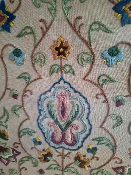 Photo of free Embroided Screen (Purwell Hitchin SG4) #2