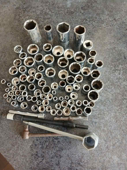 Photo of free Assorted Sockets (Butlocks Heath SO31) #1