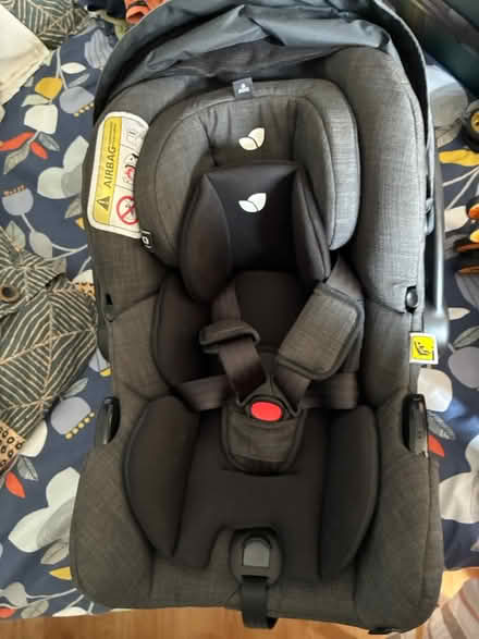 Photo of free Child’s car seat (London SE25) #1