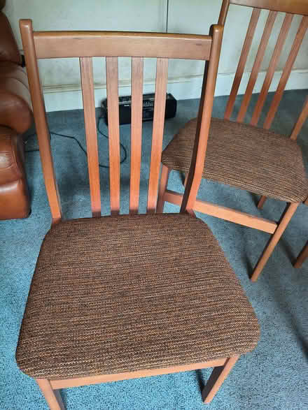 Photo of free Dining chairs x 4, comfortable fabric seats (Llandudno Junction LL31) #3