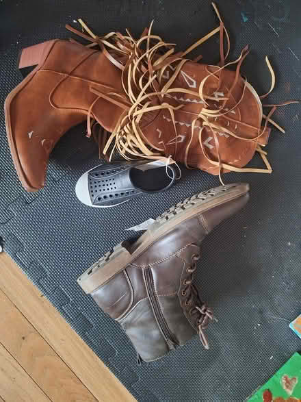 Photo of free Shoes new & gently used (Bethesda Row) #3