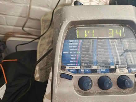 Photo of free Guitar effects Digitech RP200 (BS24 7EB) #3