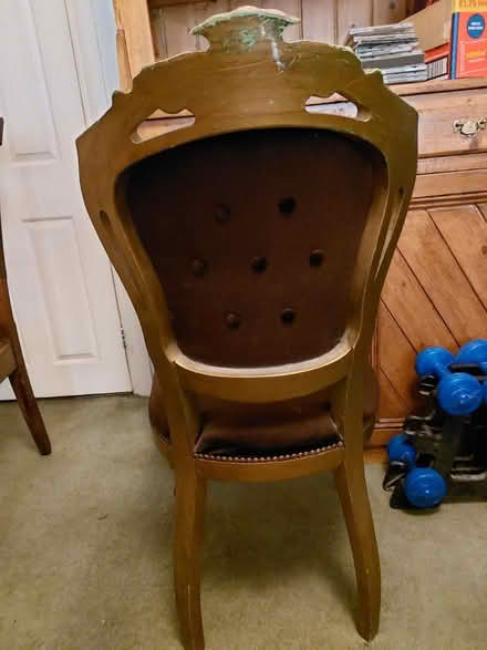 Photo of free Gorgeous chair (CT1) #4