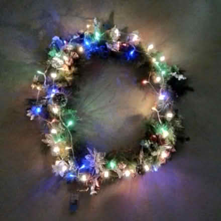 Photo of free Large Wreath (Uplands / Riverside) #1
