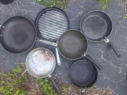 Photo of free Pans (Lindenhurst) #1