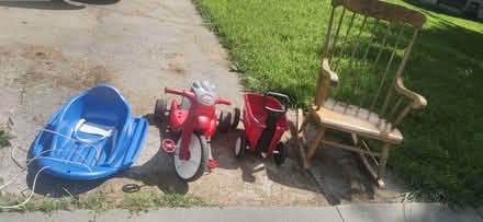 Photo of free in driveway (Off Todd George Rd and Hwy 50) #1