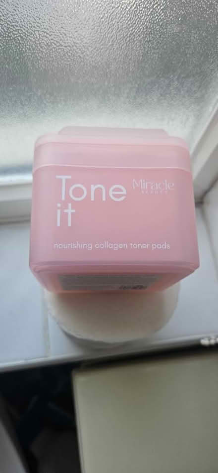 Photo of free Miracle beauty toner pads (Hanworth, TW13) #1