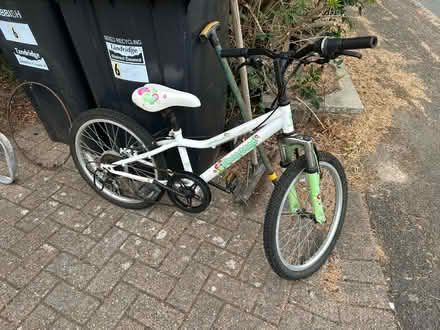 Photo of free Kids bike (Caterham Valley CR3) #1
