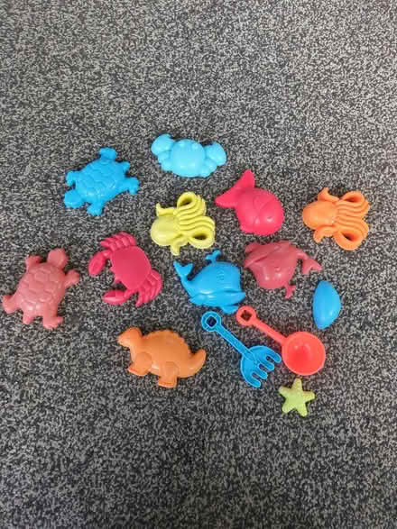 Photo of free Sand toys (Orgreave S13) #1