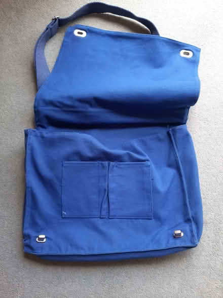 Photo of free Shoulder bag. (Woodford IG8) #3