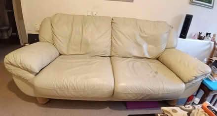 Photo of free 2 seat grayish or creamy sofa (Wollaton Crescent NG9) #3