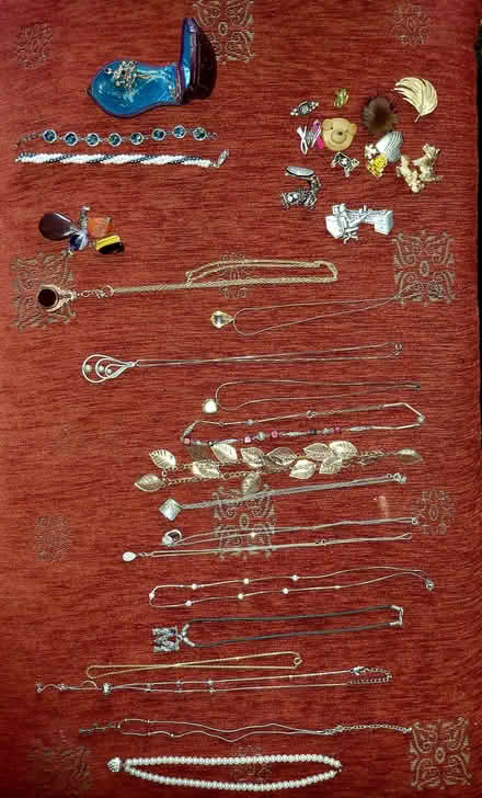 Photo of free jewelry (Twyford RG10) #1