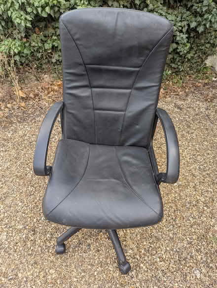 Photo of free Executive chair (Abingdon OX13) #1