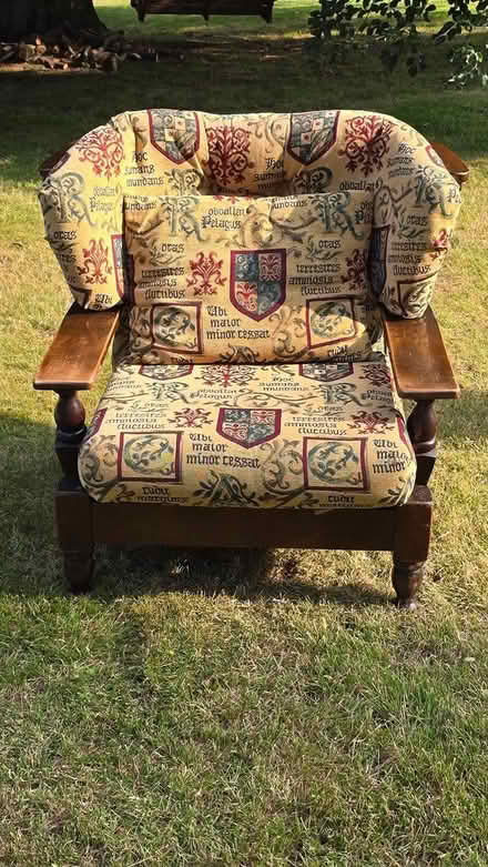 Photo of free Comfortable TV Chair in Tapestry (Llandderfel LL23) #1