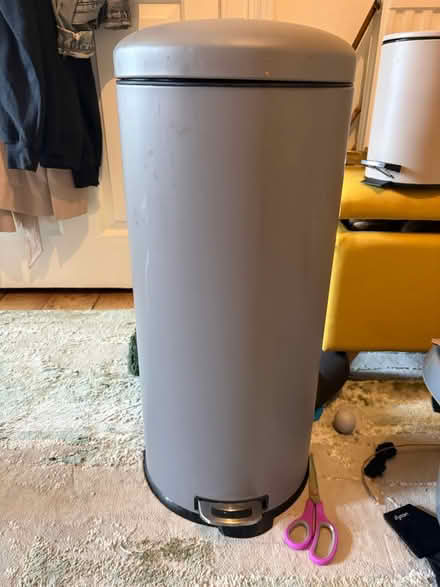 Photo of free 2 x push peddle bins (Shawlands G41) #1