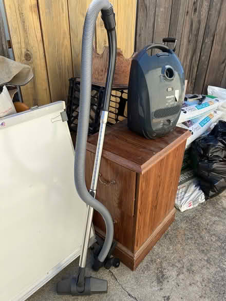 Photo of free Miele Capri vacuum (Downtown Concord by BART) #2