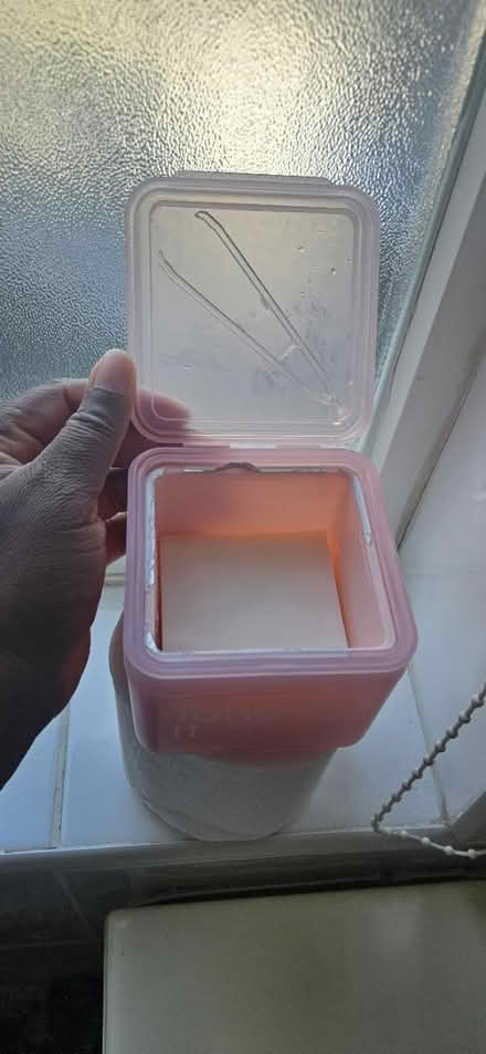 Photo of free Miracle beauty toner pads (Hanworth, TW13) #2