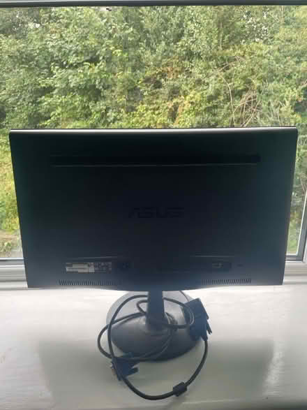 Photo of free Computer monitor second screen (Bollington SK10) #2